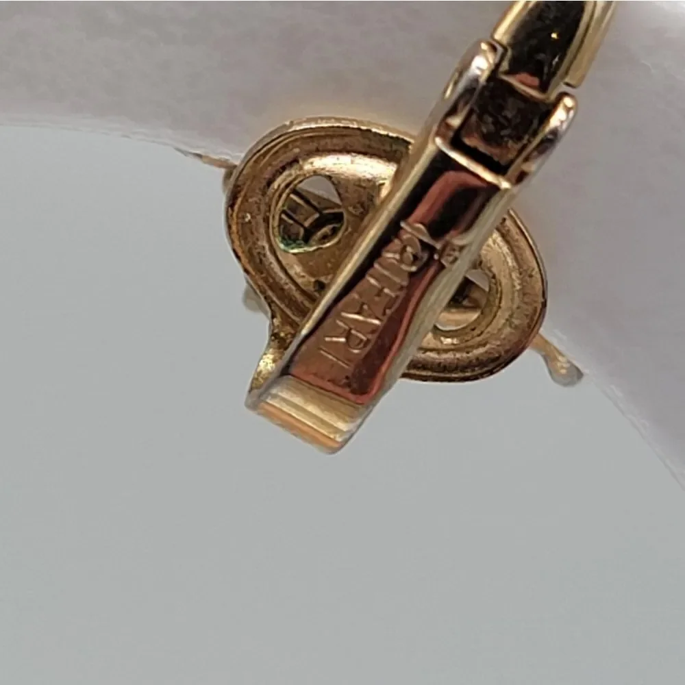 TRIFARI Vintage Clip On Earrings